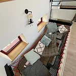 Loft Moderne Avec Jacuzzi Roft Le B