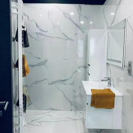 Loft Moderne Avec Jacuzzi Roft Le B *