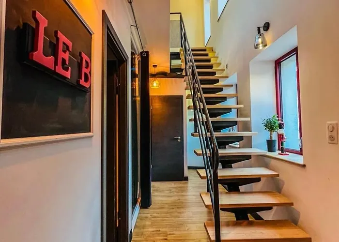 Loft Moderne Avec Jacuzzi Roft Le B