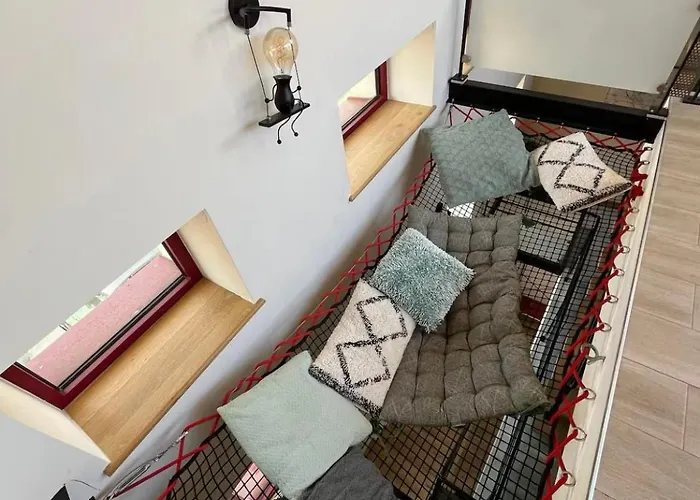 Loft Moderne Avec Jacuzzi Roft Le B