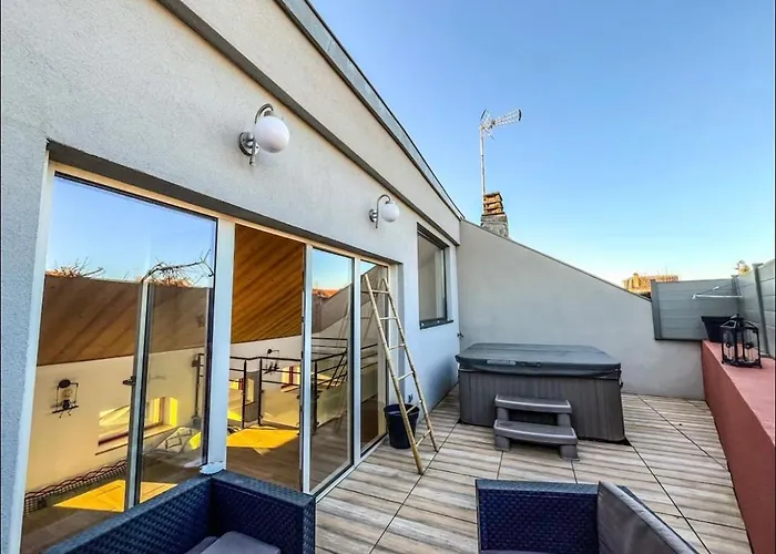 Loft Moderne Avec Jacuzzi Roft Le B Apartmán Baccarat